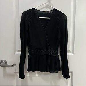 Elie Tahari Women's Long Sleeve Black Top Size Small